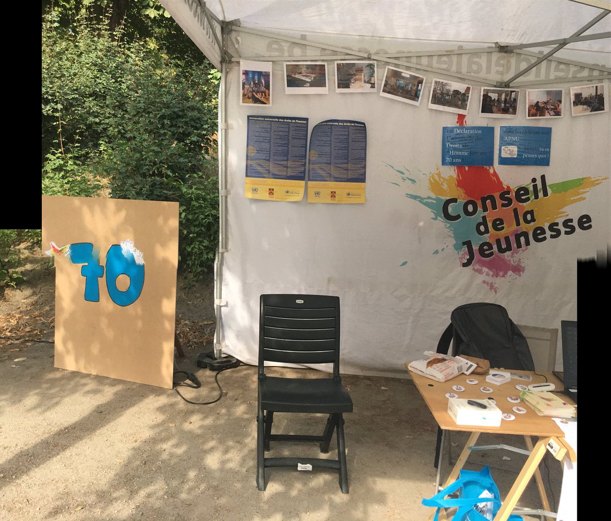 Forumjeunes_BE's tweet photo. En direct des festivités du 21 juillet au Parc Royal de #Bruxelles! Viens tester notre roue de la Jeunesse, répondre à nos consultations et fêter les 70 ans de la Déclaration Universelle des droits de l’homme! #21Juillet #CJCF #CJenaction #consultations # https://t.co/AHhK6n9PZU