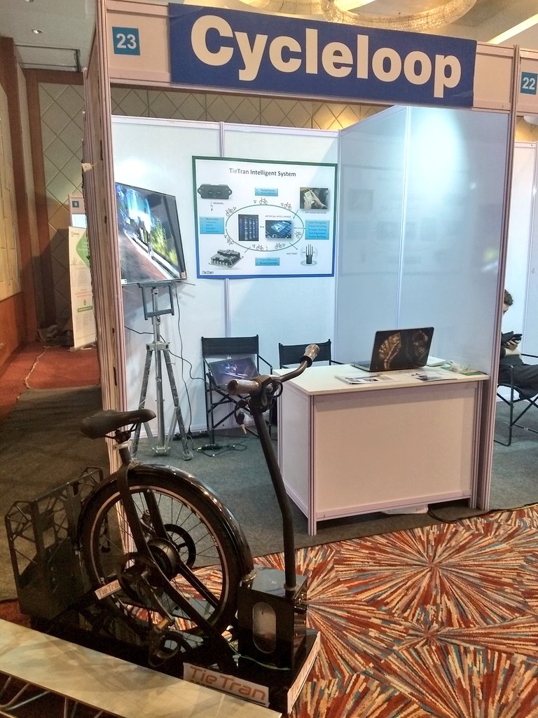 tietranrove's tweet photo. Experience the Disruptive #NextGenMobility , a revolutionary solution to make your daily commute an enjoyable & Stress Free ride ,Yes this is @tietranmobility #TieTran #Cycleloop at @WRICitiesIndia #UnlockBLR New Mobility Lab
#Smart #Sustainable #innovative #PRT #Urbanmobility https://t.co/39sidbODnp