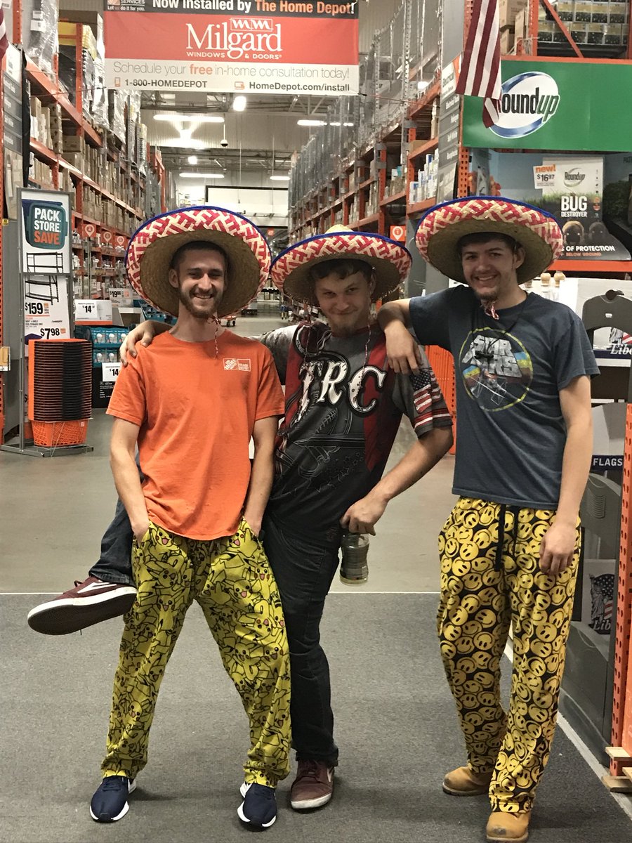 Lighter freight night so...let’s have some fun while we pack down the store!🤪😂 #3311wins