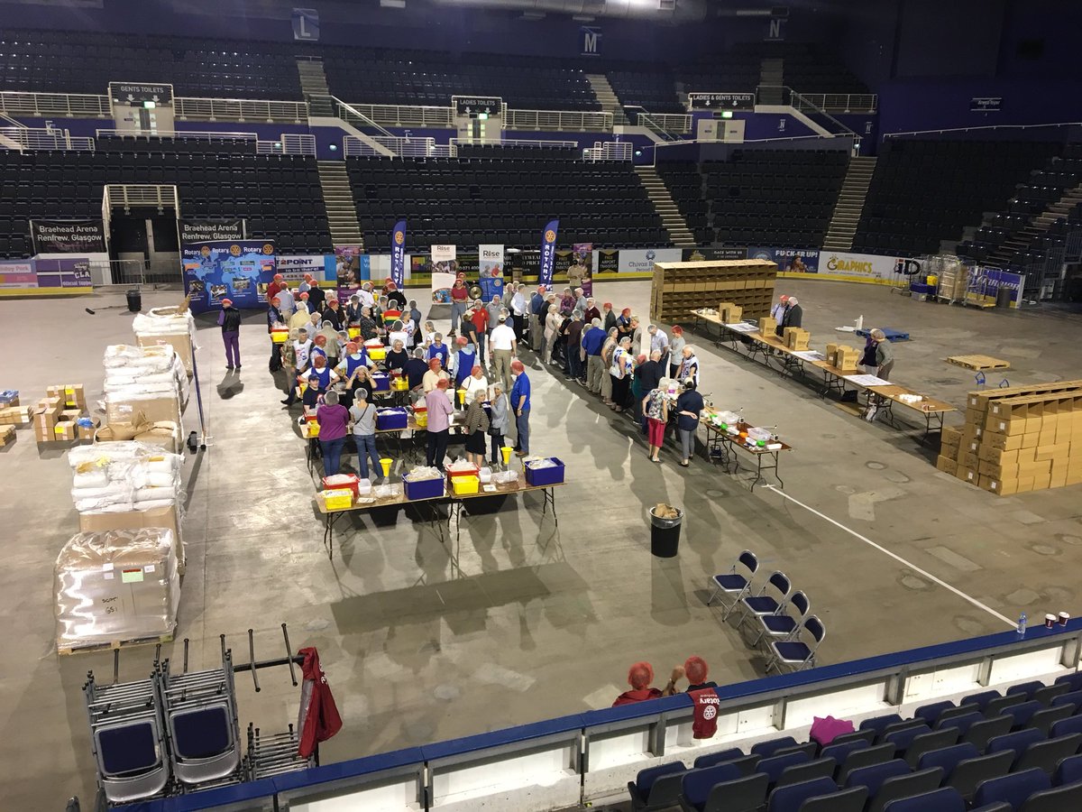 Brilliant venue @intuBraehead for the epic 75,000 meal pack today <a href="/Rise2030/">Rise Against Hunger</a> <a href="/RotaryGBI/">Rotary GB & Ireland</a>