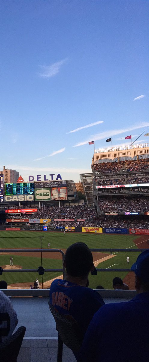 TShimoda3's tweet photo. ヤンキースタジアム。
#yankees #NY https://t.co/8Yt8IqZug2