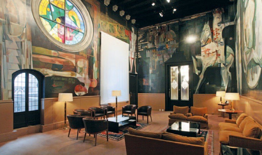 govern's tweet photo. Sala de l’Arxiu de Comptes de #Palau, de J. Alumà. Inaugurada l’any 1976, amb la restauració de la democràcia https://t.co/RDciGVEvFN