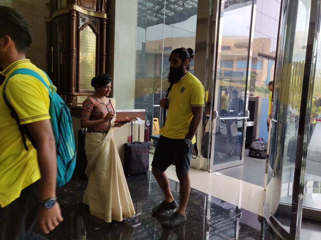 The mighty Kerala Blasters have checked in at Kochi Marriott Hotel! Are you ready for the Toyota Yaris LaLiga World happening at the Jawaharlal Nehru Stadium, Kochi? 
#KeralaBlasters #MelbourneCityFC #ToyotaYaris #LaLigaWorld #KochiMarriott #Marriott #Kochi