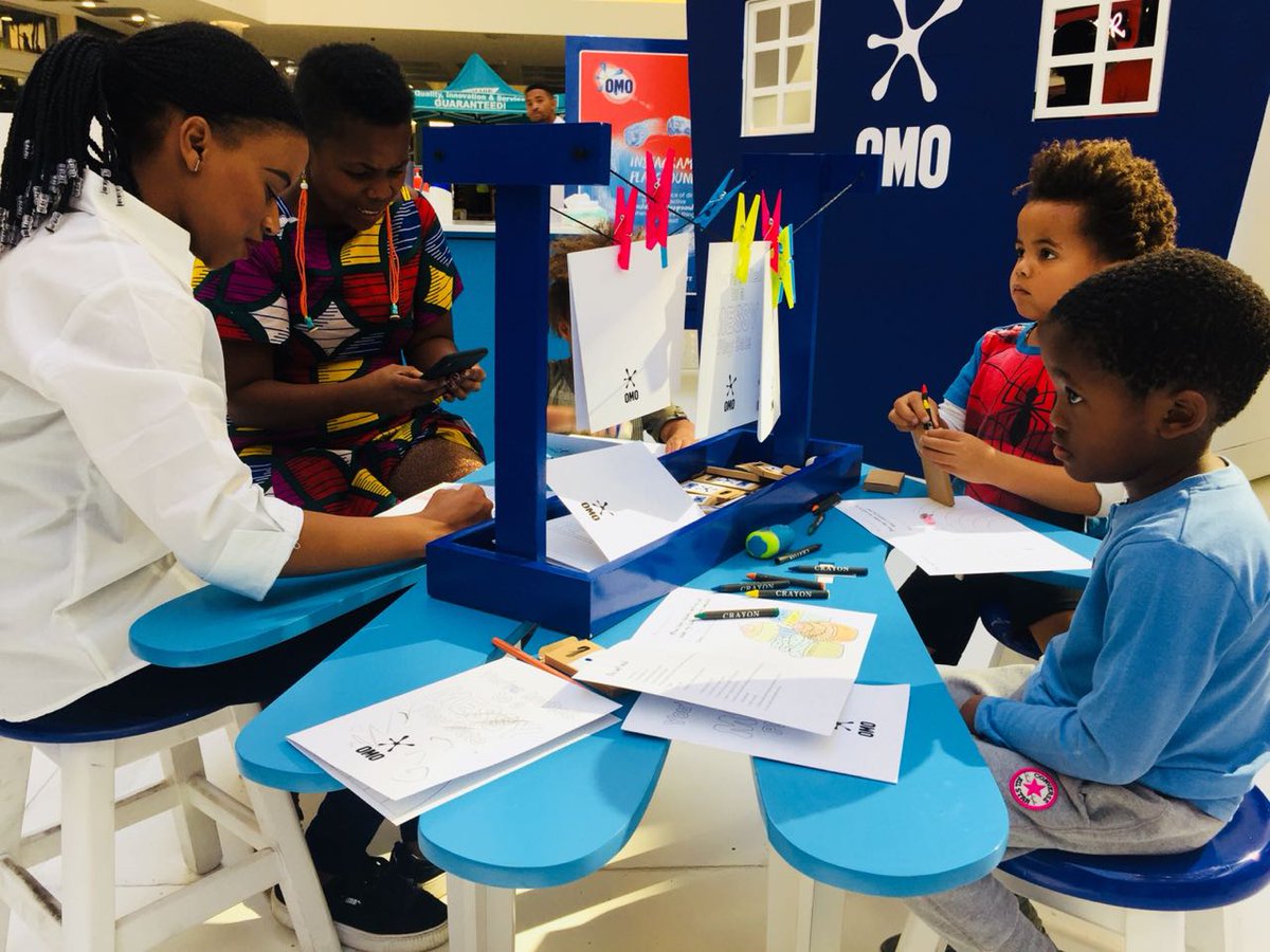 OMOSouthAfrica's tweet photo. You’re invited to join us at the OMO Gallery of Stains in Baywest Mall, Port Elizabeth today. Pop in NOW until 1pm for some great fun activities with @zolanimahola. You can also pledge to #WashLessLiveMore with your hand print. 🎨🖌 https://t.co/BW803IeQhb