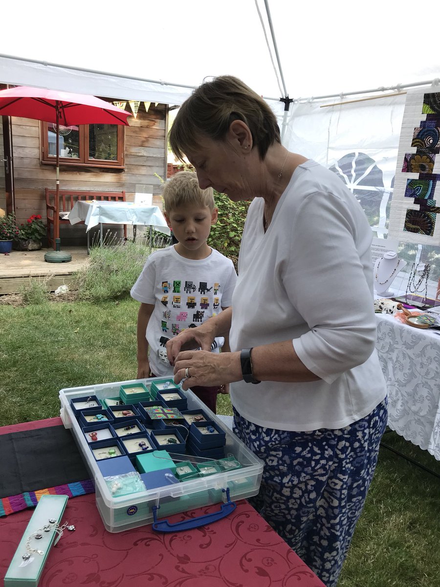 anyamclifton's tweet photo. Starting them young! @MarionCurtis53 @CamOpenStudios is open to visitors! #CamOS2018 #craft #handmade #Cambridge #openstudios https://t.co/fqi70aHvok