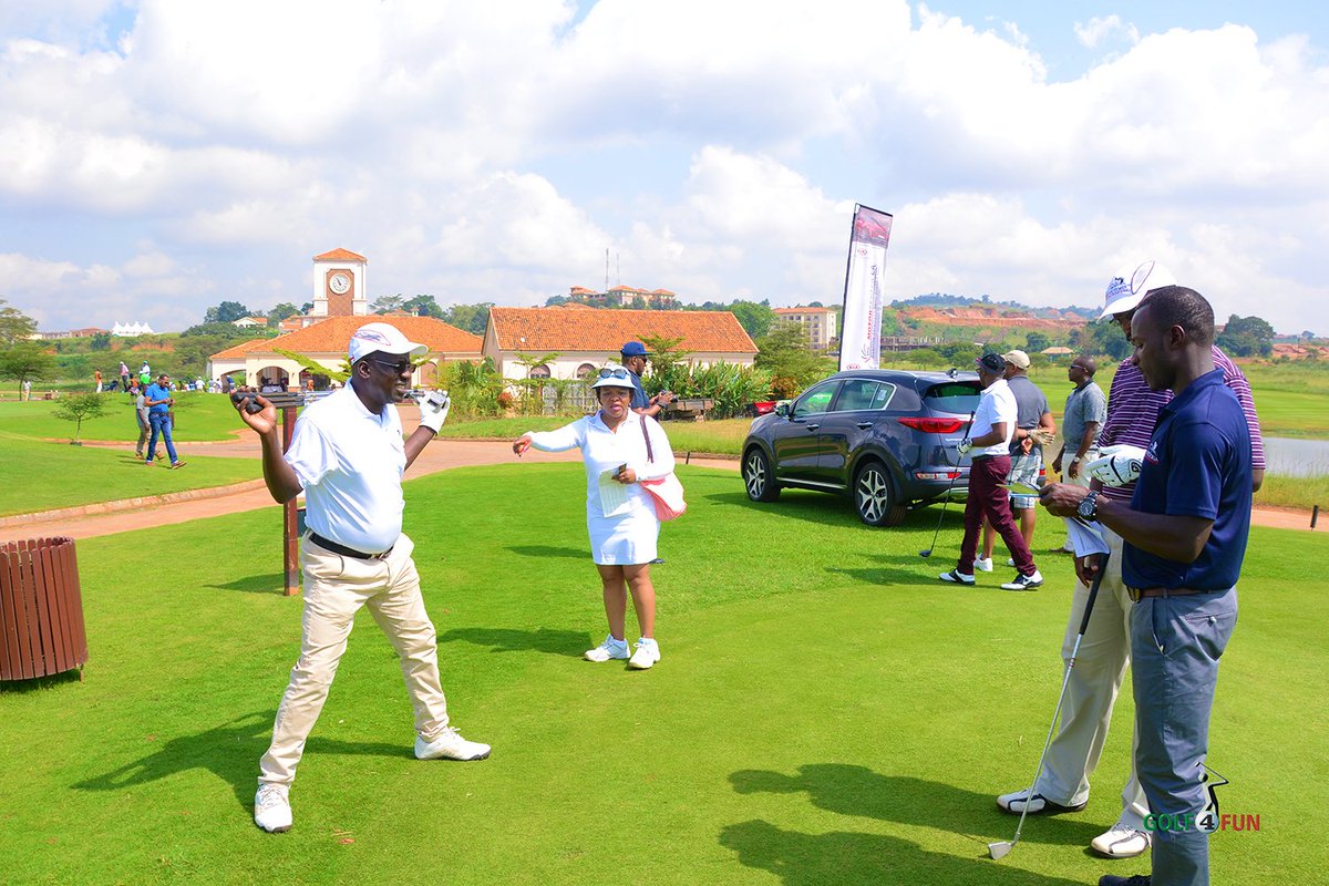 Golf4FunSA's tweet photo. #G4fpearlofafrica guests are swinging into the weekend in style @lvictoriaserena golf resort &amp; spa.

The weather is beautiful &amp; ambience divine. We will be handing out the putting awards shortly before going for the "Deal Table" afternoon session. https://t.co/cVMgHPWJs6