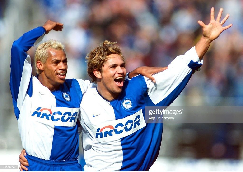 🇩🇪Hertha Berlim

🇧🇷Alex Alves e Marcelinho Paraíba