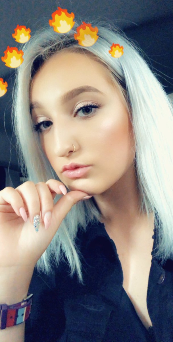 findomdaisy's tweet photo. I hate lazy cucks. Get a job, sell your shit, whatever. Just figure something out so you can hand over your money to someone more deserving.

#findomme #findom #femdom #domme #goddess #financialdomination #payme @RTP1G @RT4fet @RTfaggot @find0m @RTPork @BrokeRTPig https://t.co/CYBdmO7vKZ