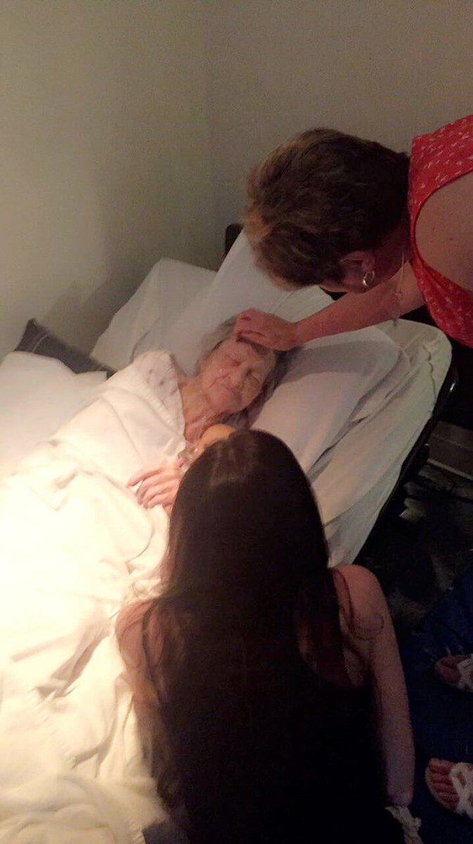 BeccaHeckert's tweet photo. My grandma has been my role model to the very end. She spent 97 years on this earth, and now she is home. 💜 Ruth E Miller 💜 3/31/1921-7/20/2018 https://t.co/8WWfnvcc33