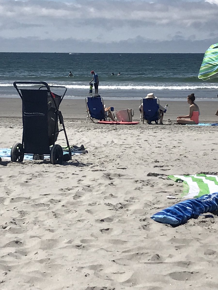 ShawnaMalkoff's tweet photo. #satchuestbeach #RIsummer https://t.co/kh56IigSzl