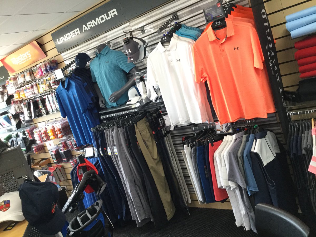 We’ve freshened the shop up with the help of merchandiser Katie from <a href="/CHGCproshop1/">Crews Hill Pro Shop</a> , it looks very sharp now. #golf #underarmour #footjoy #glenmuir #ping #titleist