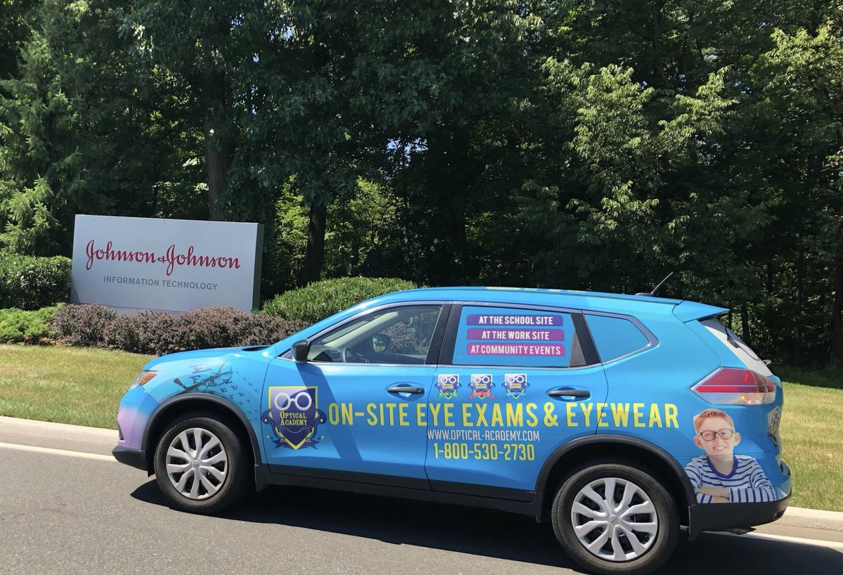 opticalacademy1's tweet image. Always grateful for the trust our large employers have in us to provide onsite eyecare and eyewear to their employees. 

#OpticalAcademy #WorksiteVisionDirect #EyeExamAtWork #EyeglassesAtWork #Franchise #WeComeToYou #Onsite #popup #ondemand #mobilevision