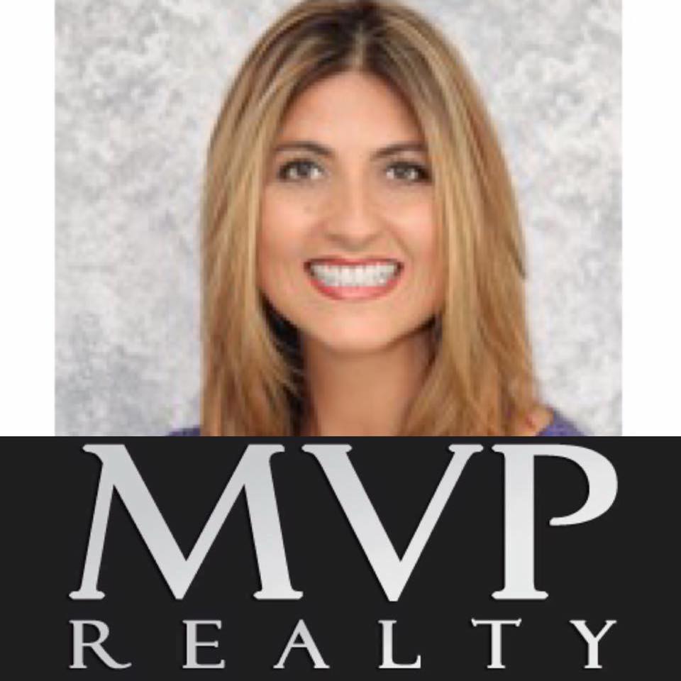 April Keating (Aprilinthesun) Twitter