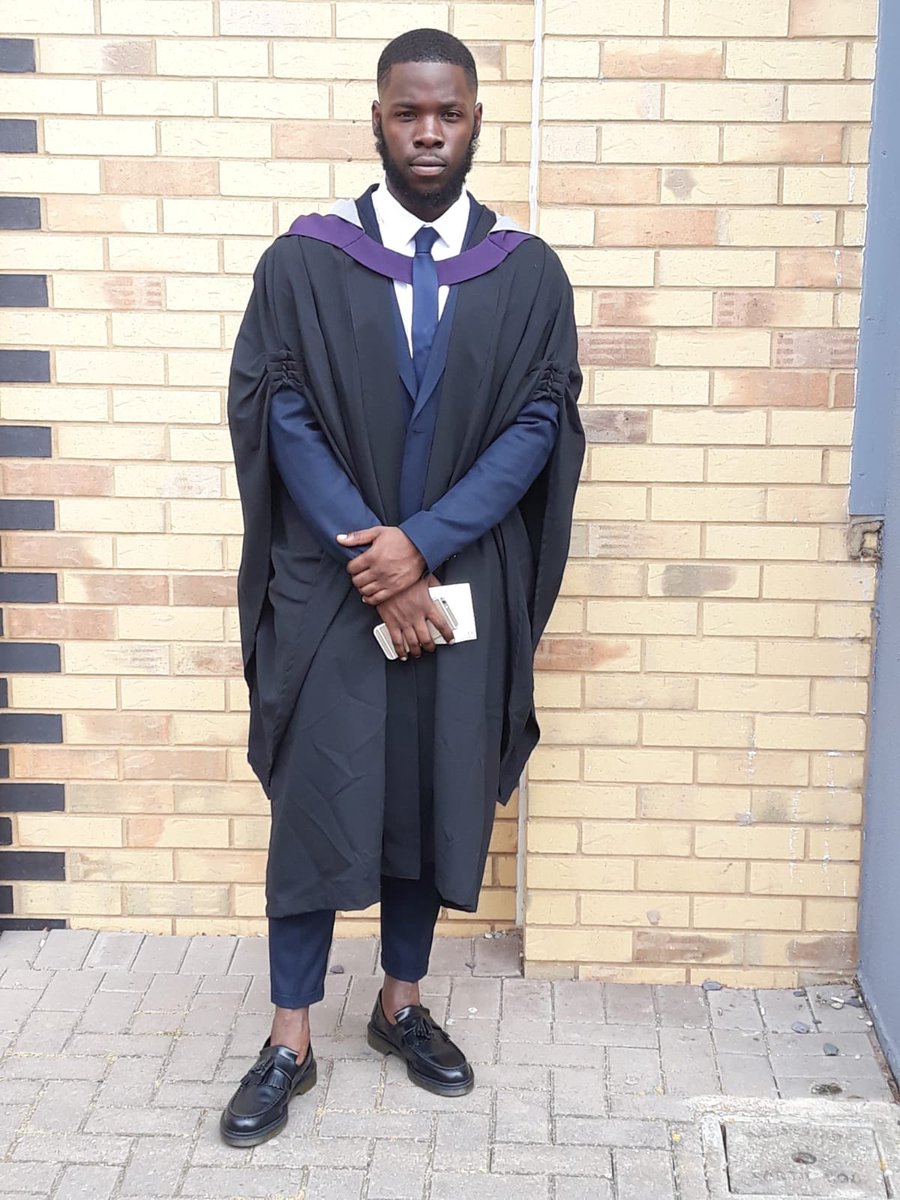 DPedro_11's tweet photo. God is good βπΏ #LboroGrad18 https://t.co/AijGAh0quh