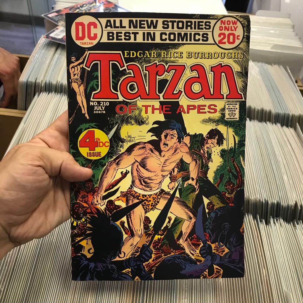 redflackcomics's tweet photo. En la tienda: Tarzan #210 (DC, 1972) #comic #comics #redflack #redflackcomics #Malasaña #Tarzan #TarzanoftheApes #JanePorter #Darnot #Terkoz #EdgarRiceBurroughs #JoeKubert #ApeMan #JoeKubert #Africa #Jungle #AfricanCongo #Paris #Baltimore #DC #1972 https://t.co/dv6PEUD9MS