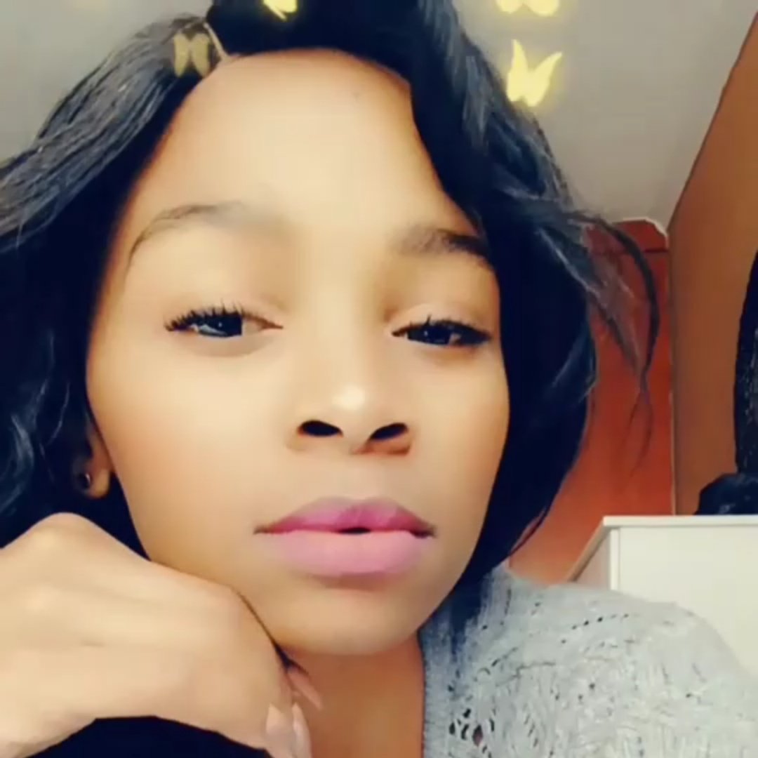 Mellow80847963's tweet photo. #FineSkinWomen https://t.co/ezgCn70bVb