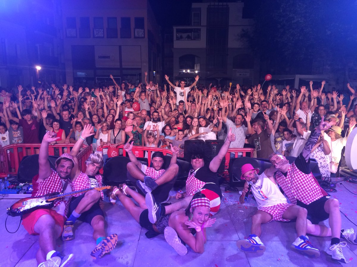 Moltes gràcies <a href="/ASPRONIS/">Fundació ASPRONIS</a> Blanes, quina canya! <a href="/Blanes_cat/">Ajuntament de Blanes</a> #tapeo #tapeosoundsystem #pinxitour2018 #festival @exitsmgmt <a href="/MarcPuigMusic/">Marc Puig</a> <a href="/CrisCollado8/">Cristina Collado</a>