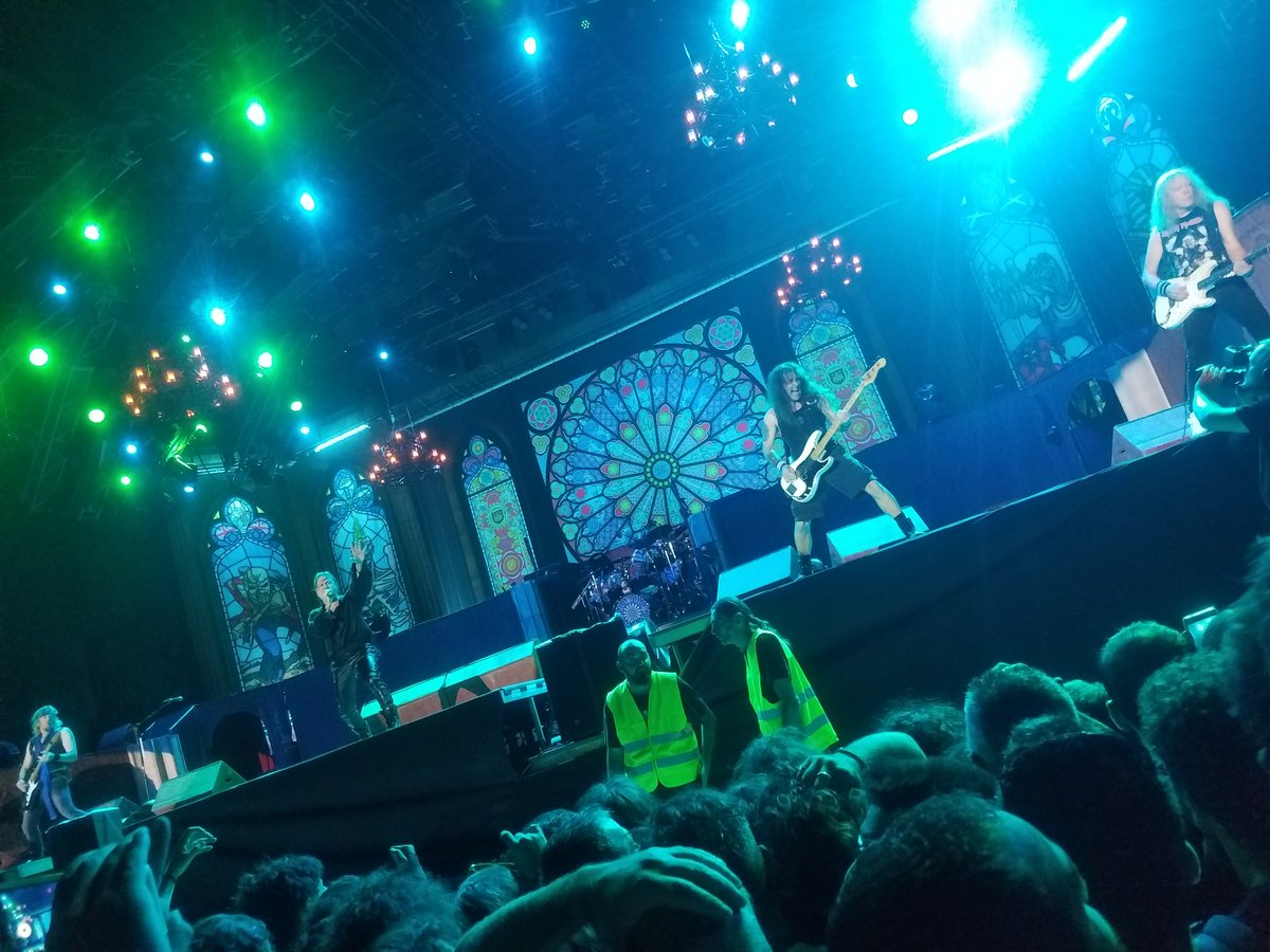SinaTheMechanic's tweet photo. We Shall Never Surrender!
#Rockwave2018
#IronMaiden https://t.co/2XiSpuO88u