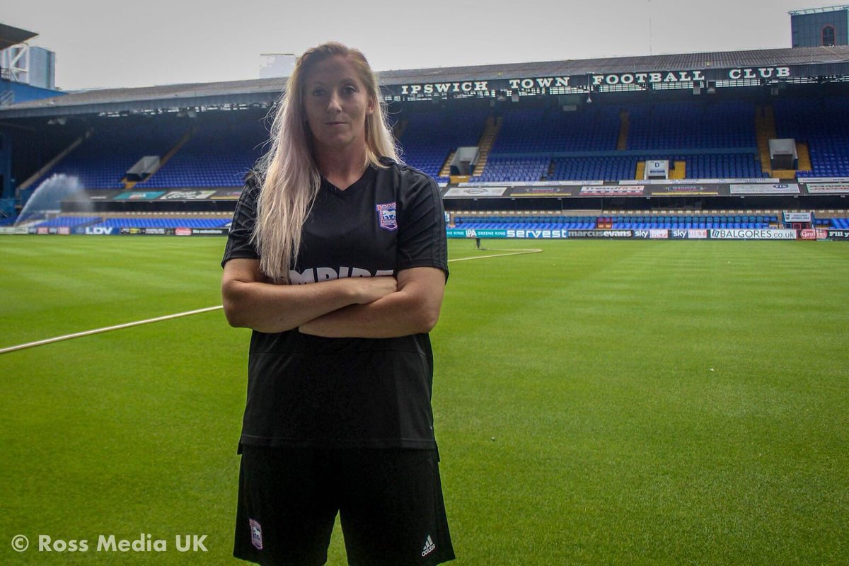 ITFCWomen's tweet photo. 🚨 ANNOUNCEMENT | Ipswich Town Ladies are delighted to announce the appointment of Carla Dickinson as new Head Coach.

📝 FULL STORY - https://t.co/VA0G44OCN0

#WelcomeCarla #ITLFC #ITFC #WeAreNational #WomenInFootball 🔵⚪️🚜 https://t.co/G88FHi0fBn