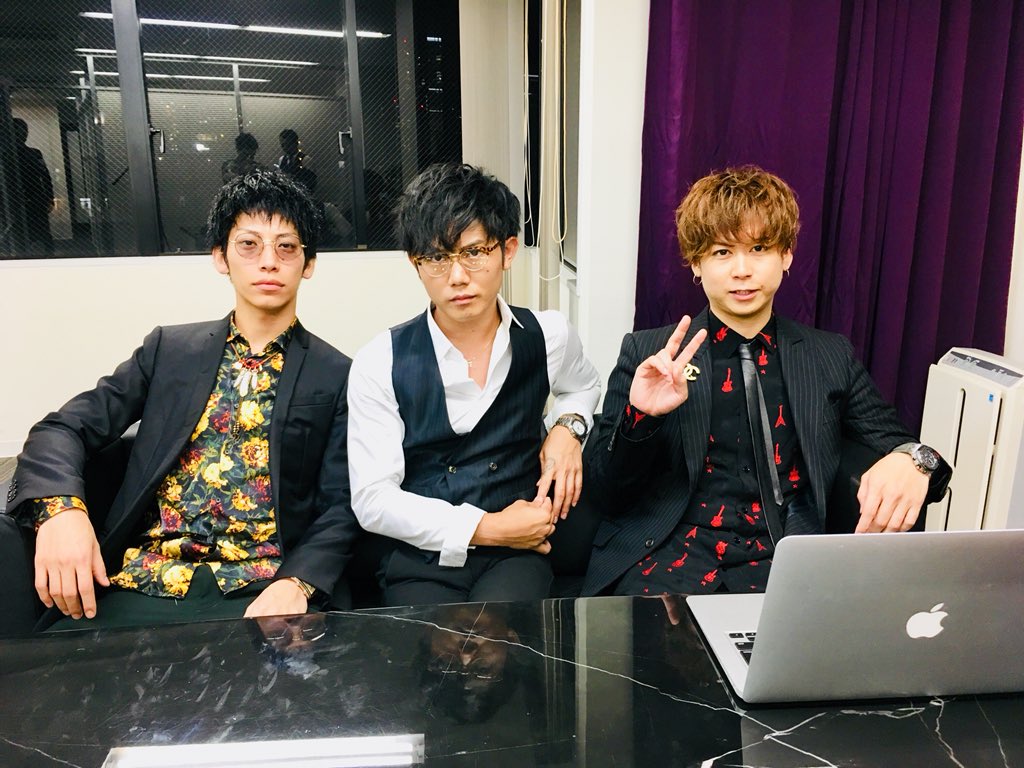 Host Tv Com クレイジーチャンネルで大人気だった彼らが帰ってきます Drop Lips Eagleを展開するcrazy Group 8月より放送スタート致します 舞緒代表 仁代表 桃太郎さん 剣児さん 友輝さんと懐かしい顔ぶれからお届けしますので放送をお Host Tv Com クレイジーチャンネルで大人気だった彼らが帰ってきます Drop Lips Eagleを展開するcrazy Group 8月より放送スタート致します 舞緒代表 仁代表 桃太郎さん 剣児さん 友輝さんと懐かしい顔ぶれからお届けしますので放送をお