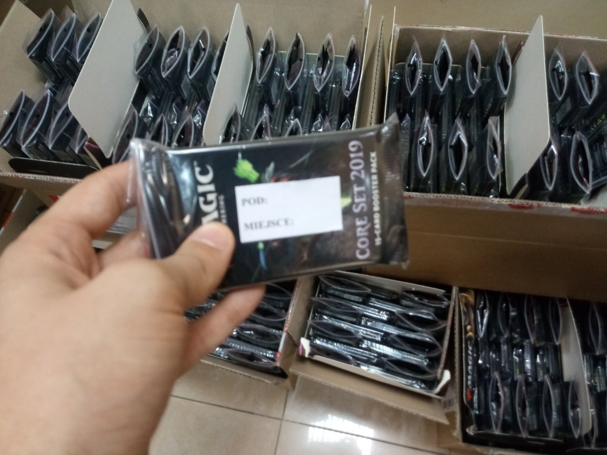 betewu's tweet photo. Fun at #mtg #MPki - preparing draft packs for 82 pods π
https://t.co/4sh0wrDsem