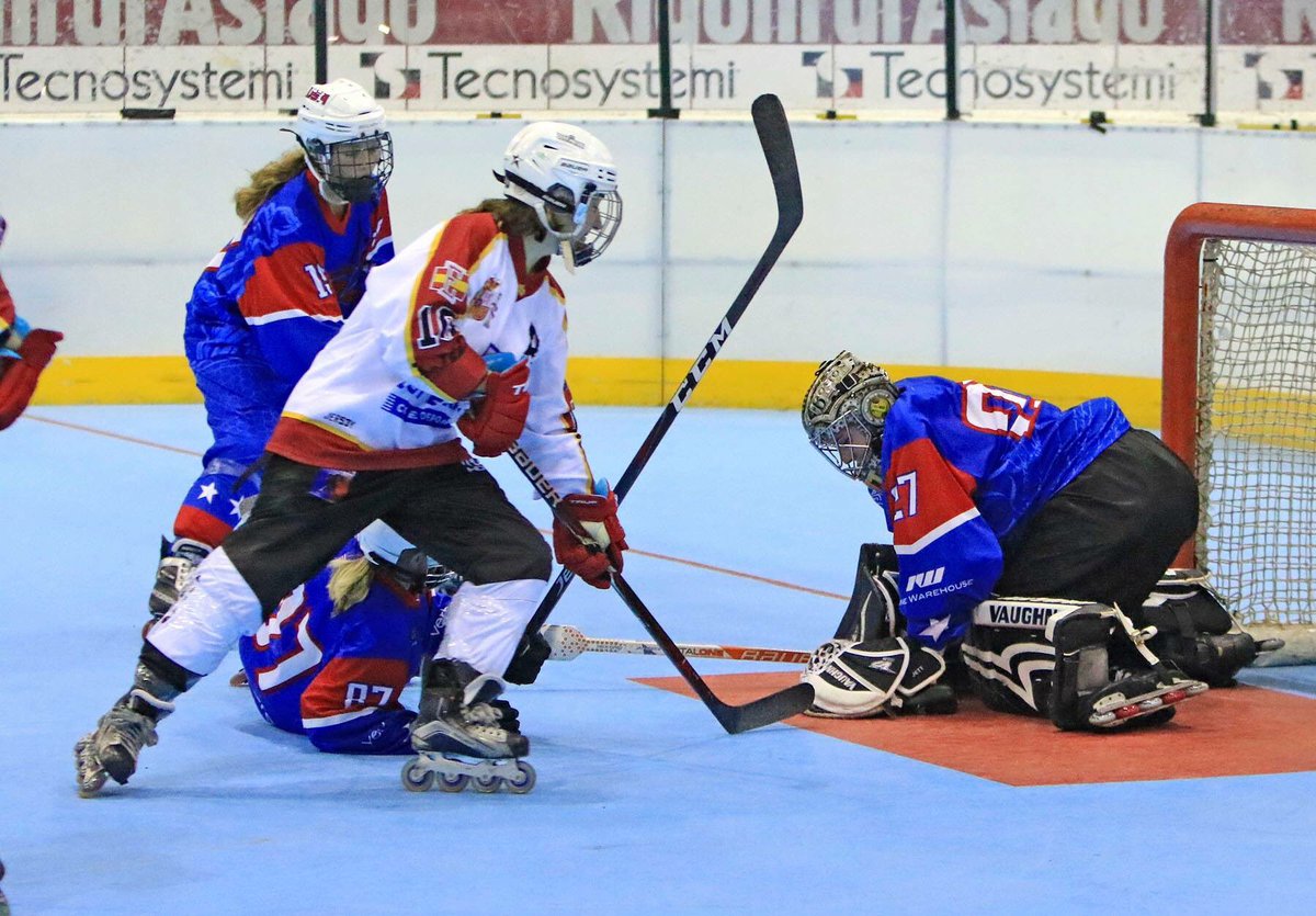 JettaRackleff's tweet photo. Poke check, stick check, paycheck! Playing in the final today against Czech Republic! ๐บ๐ธ๐จ๐ฟ๐
.
.
.
#gameday #RevisionWheels #USARS #USAInlineHockey #InlineHockeyWarehouse #IHWC2018 #TeamUSA https://t.co/tnPMwk6uZD