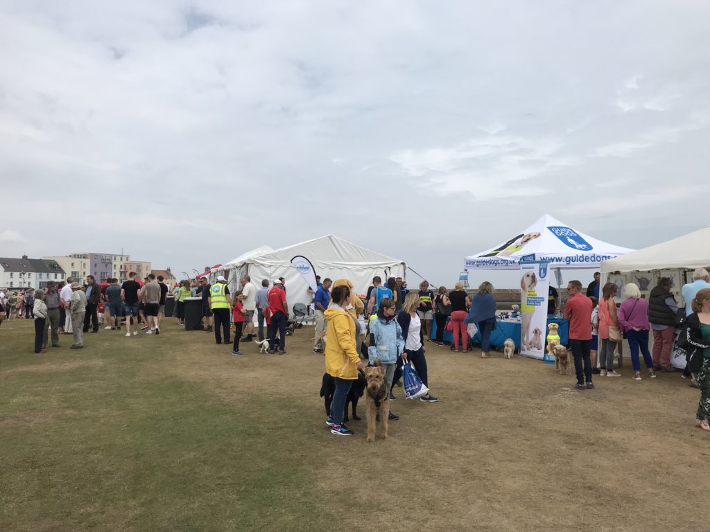C_MAlexander's tweet photo. Good crowds -and great atmosphere - at the St Andrews Harbour Gala today! On ‘til 5pm and worth a visit if in area! @StAylesRC @marionmasons @StAndrewsNow @EventStAndrews https://t.co/LQiA7sq2q8