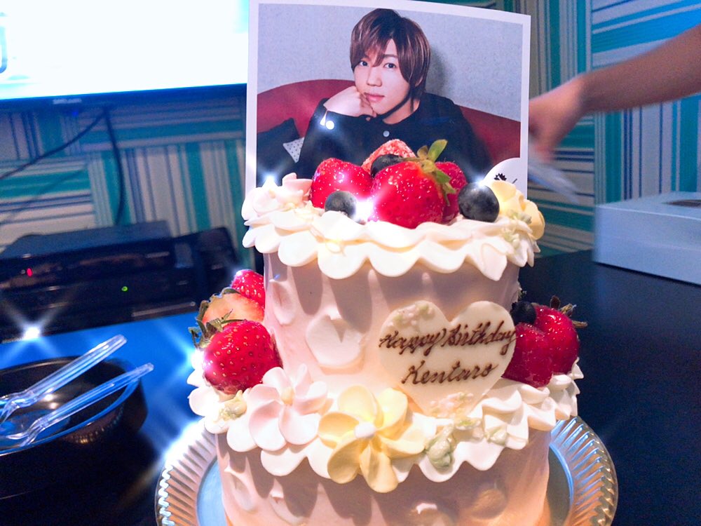 ___y_21's tweet photo. 安井くんお誕生日おめでとう！！#nhkらじらー https://t.co/zVoabeQhkj