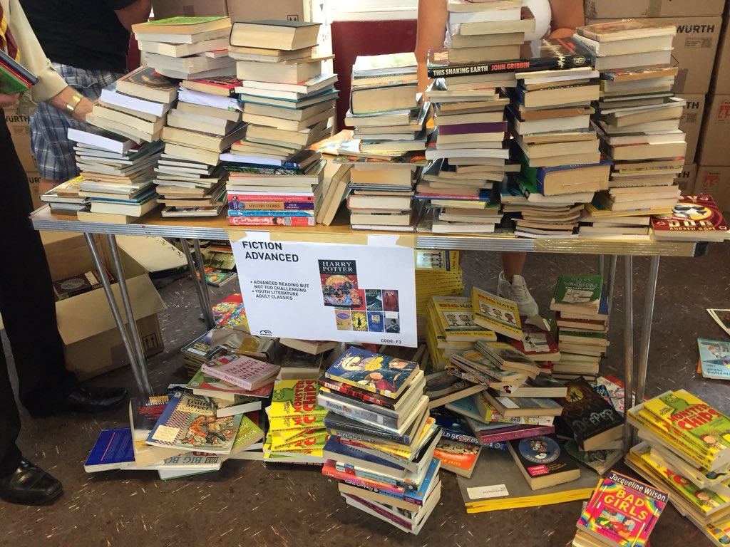 KatyJBR1's tweet photo. Hoping to sort and pack over 18,000 books today for @bookbridgeteam @BookbridgeUK with @2ELScouts for Cambodia and Sri Lanka Bookbridge Projects. https://t.co/OjJj98bfak