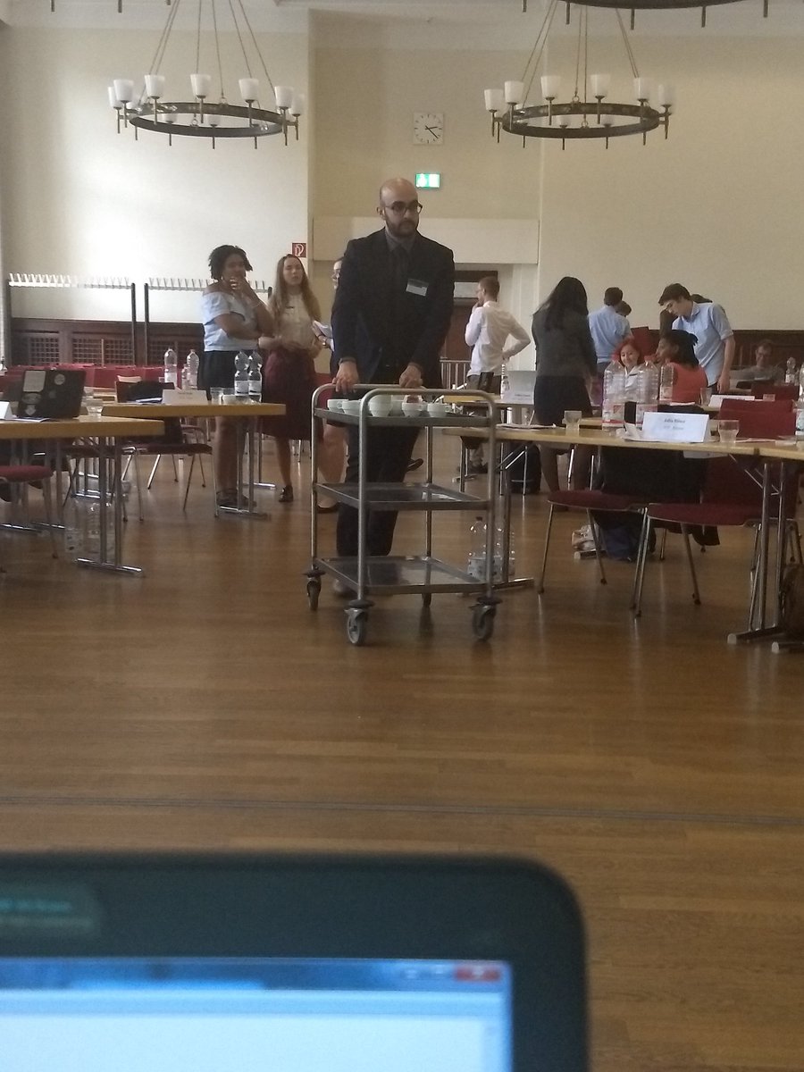 EuropeanMeum's tweet photo. #meum2018 how to be a good commissioner vol.2 https://t.co/iscPtKEbv5