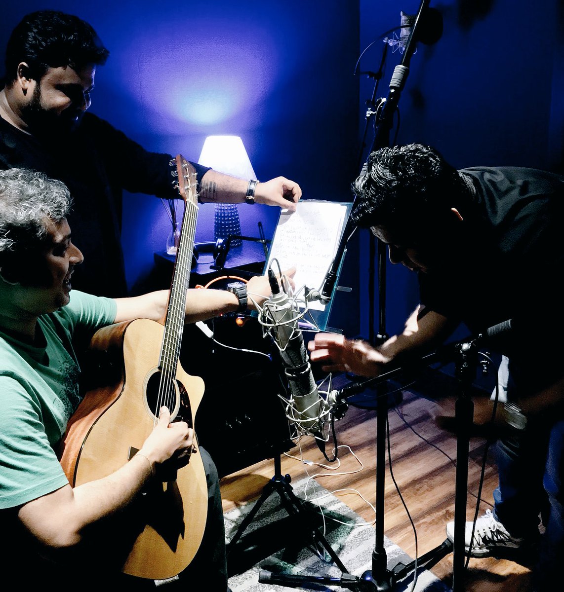 sanjoygt's tweet photo. Studio session #studio208 with awesome musician @debarpito & respected sound eng @alokpunjani . Thanks #mulkrajgadhvi @Aishwarya_TM https://t.co/RsgRlnsiTc
