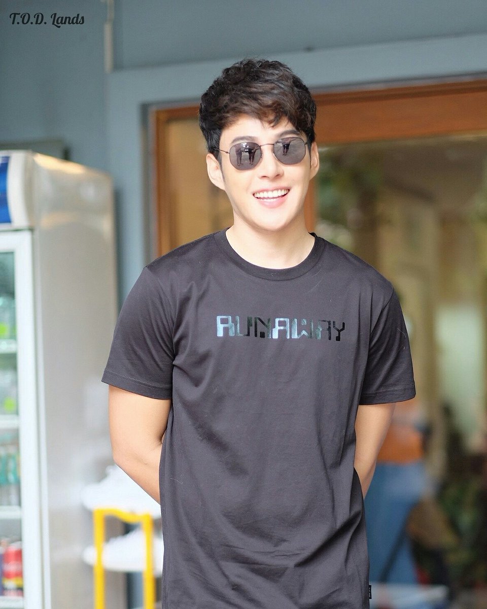 TOD_Lands's tweet photo. คิดถึงคนทางโน้น​ ดูแลตัวเองด้วยนะคัฟ❤❤❤❤❤
@TodPranapong_
#TodPranapong
#todlandsดินแดนของต๊อด https://t.co/sP8itTrIoU