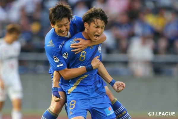 japansportslink's tweet photo. #FC町田ゼルビア は #平戸太貴 の先制点で奪ったリードを守り抜き、金沢を1-0で退けて2連勝👍勝点3を手堅く積み上げて暫定2位をキープしました💪

https://t.co/5vXTrFB4yt
@FCMachidaZelvia
#zelvia https://t.co/MnnGoGeUAr