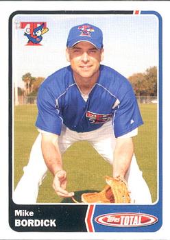 Happy 53rd Birthday to former Toronto Blue Jays shortstop Mike Bordick! 