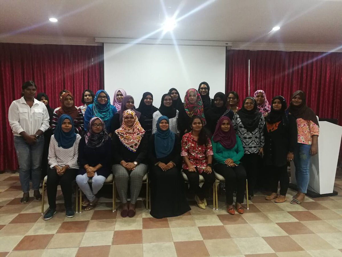 wdmaldives's tweet image. A special thank you to MP @AnaraNaeem for joining us this evening as our guest of honor and for conducting the session on Women's leadership and islam. #Session9 #WiP4