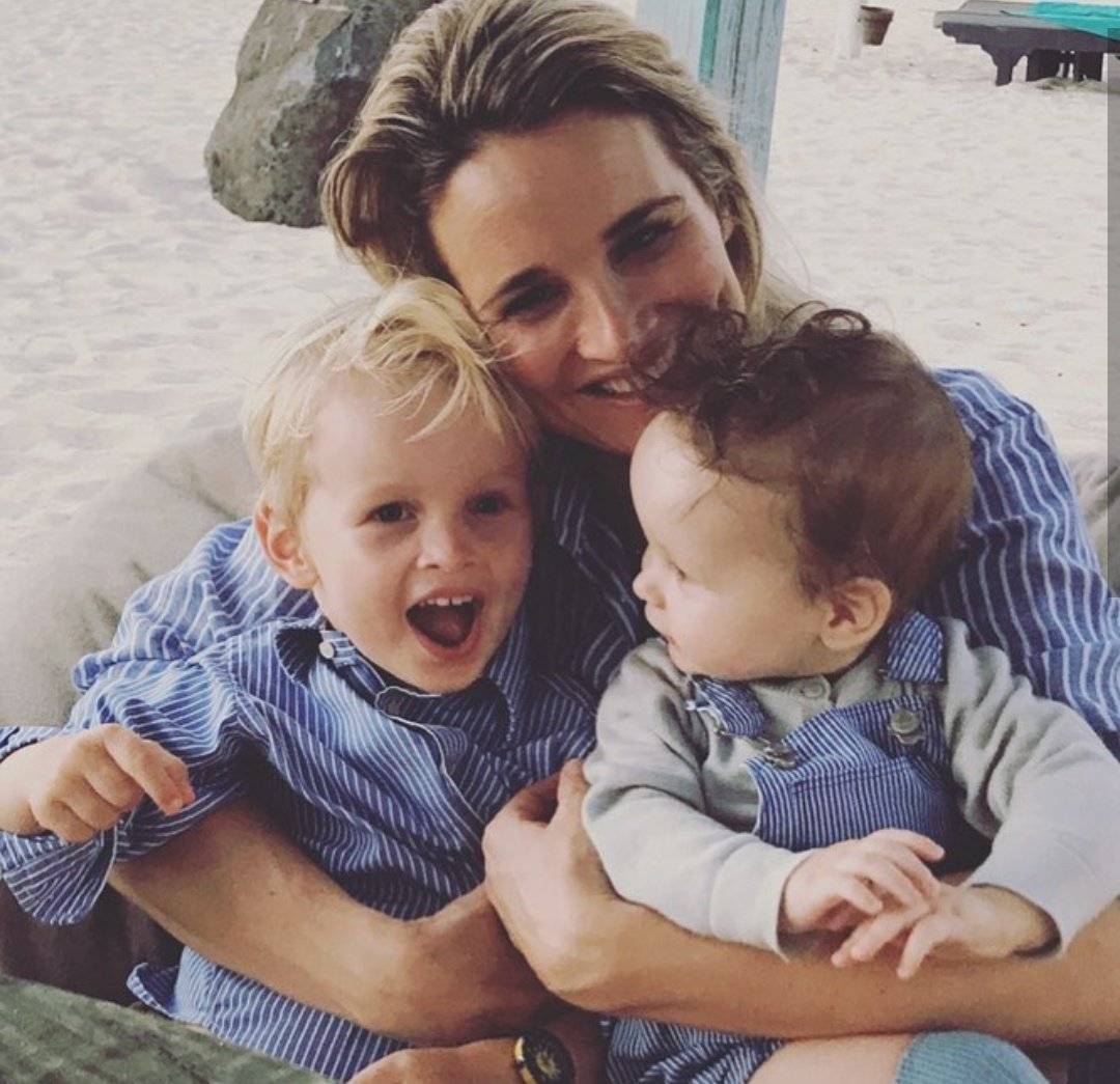 Team_Lieke's tweet photo. Prachtige foto van Lieke met haar 2 zoons!
(Wil je zelf updates en foto's van Lieke volgen, kijk dan op haar instagram account: liekevanlexmond) https://t.co/UhOgaWSj04