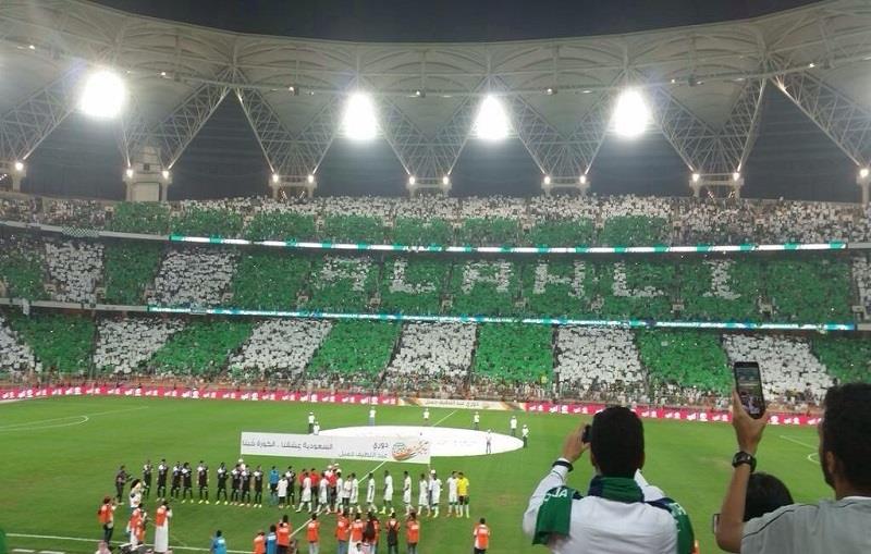 GoalSA's tweet photo. من هو الجمهور الأفضل بين هذين الناديين؟
جماهير الأهلي🔁
جماهير الاتحاد ♥ https://t.co/nJdqdKVG6N