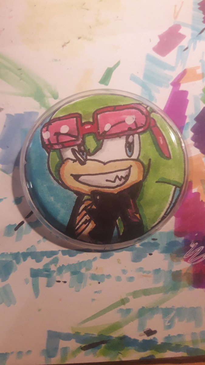 ChaentyE's tweet photo. I made my own Button. #Scourgethehedgehog #Sonicfanart #Sonicarchiecomic #Sonicthehedgehog #Button https://t.co/0JvGLD722E