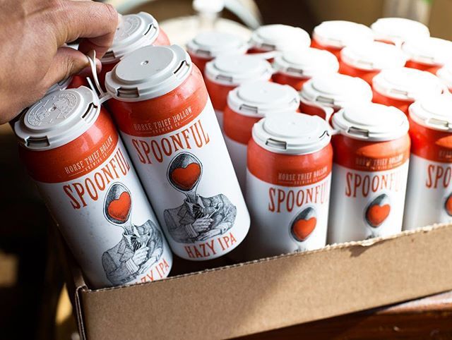 The brand new @horsethiefbrewing Spoonful cans that we did with @12linestudio and Kurt Mitchell are almost sold out at the brewery. Get yours before they’re gone... .
.
.
.
.
#craftbeer #chicago #designstudio #instabeer #beerstagram #graphicdesign #marke… ift.tt/2LyWtFs