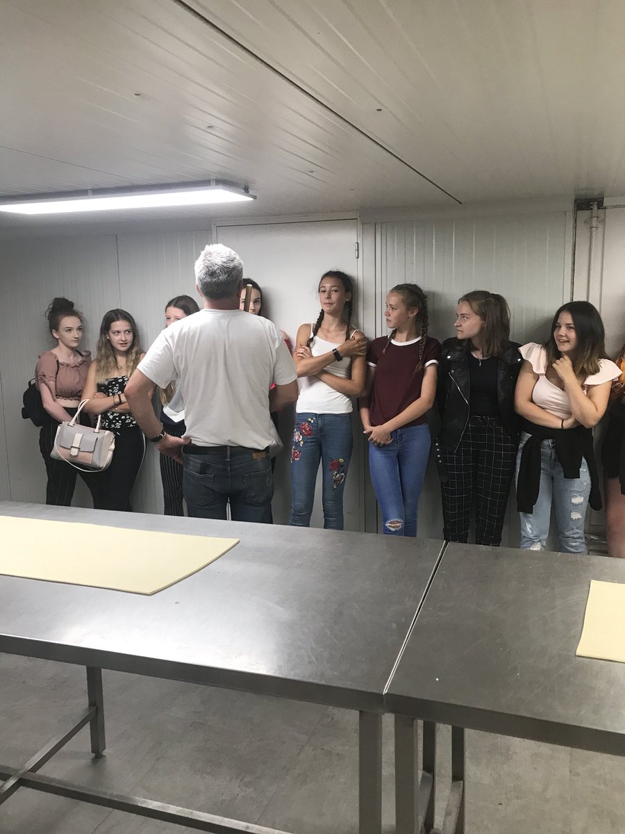 BuilthHS's tweet photo. Year 9 and 10 Pupils have been put on the spot this morning, a little bakery lesson in French with a very entertaining French baker 😂👍🏻🇫🇷 #Boulangerie #BWHSontour #Paris #croissantmaking https://t.co/8ZsyiuQORo