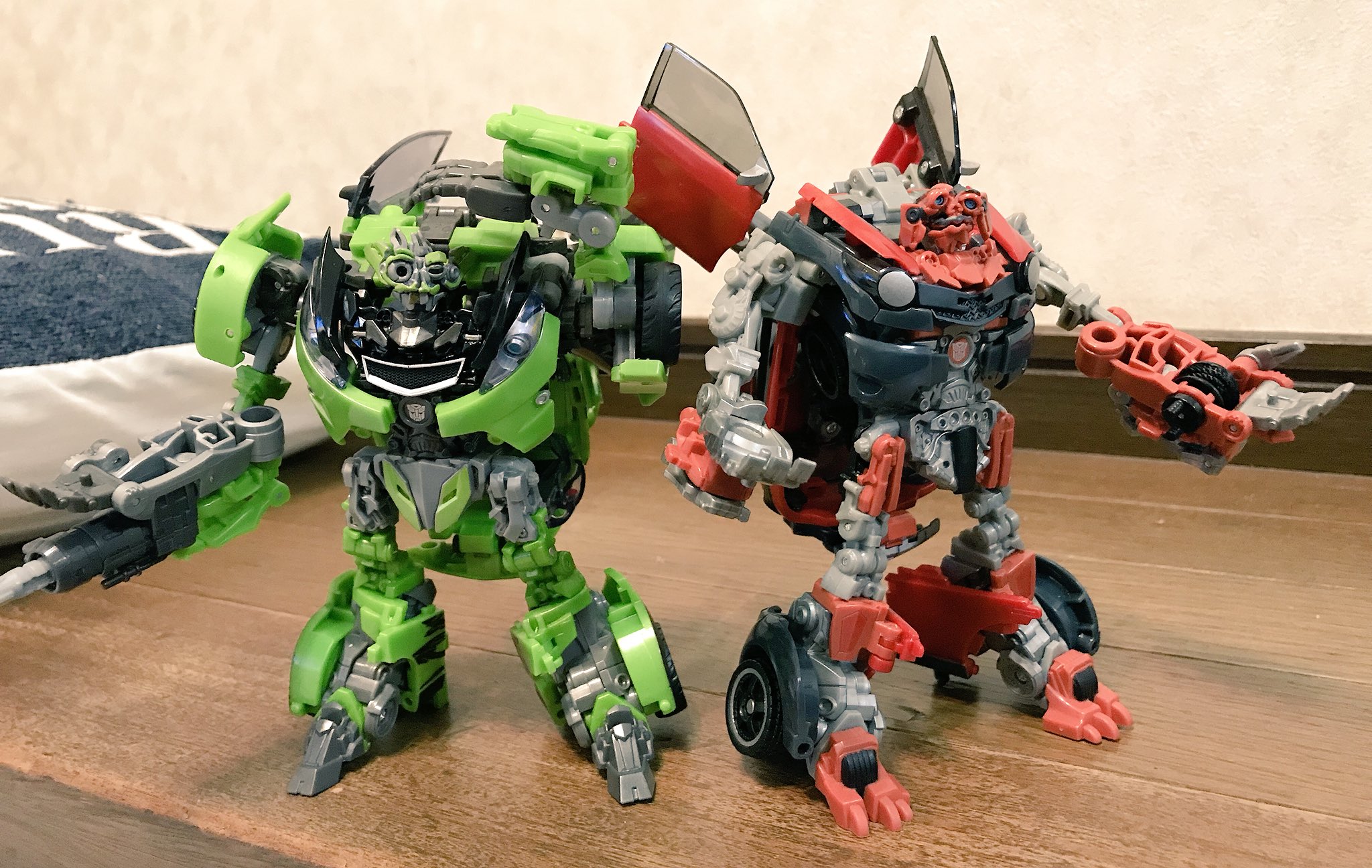 トランスフォーマー ヒューマンアライアンス マッドフラップ バイクセット 正規品 おじさん付属「TFリベンジ・HA マッドフラップ＆シモンズ捜査官