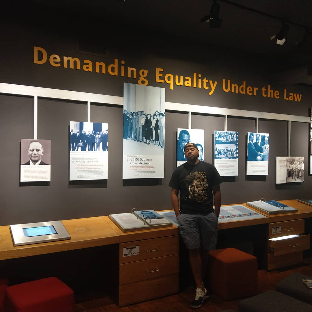 CQ_Consulting17's tweet photo. Being an educator this historical site is a must visit! We not asking, we Demanding it! #Blackpeoplematter #knowledgeisking #knowledgeisqueen #Bush2017 https://t.co/919ZL5uR3p