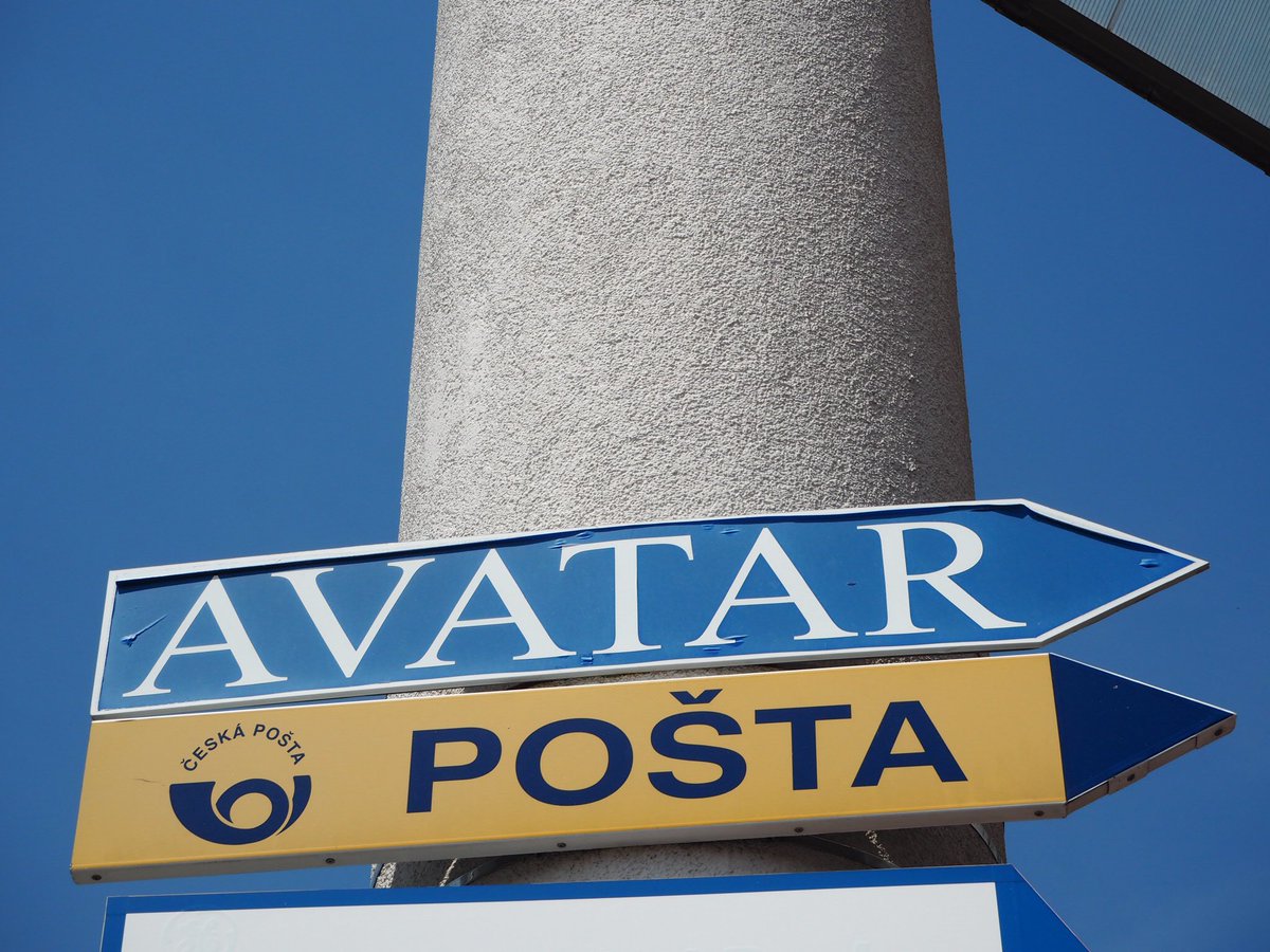 sifonka's tweet photo. Ta #ceskaposta byla vzdycky divna, tohle ledacos vysvetluje 🙊🤣 #praha #posta #praha13 #avatar @twipraha https://t.co/CITdvG5ikP