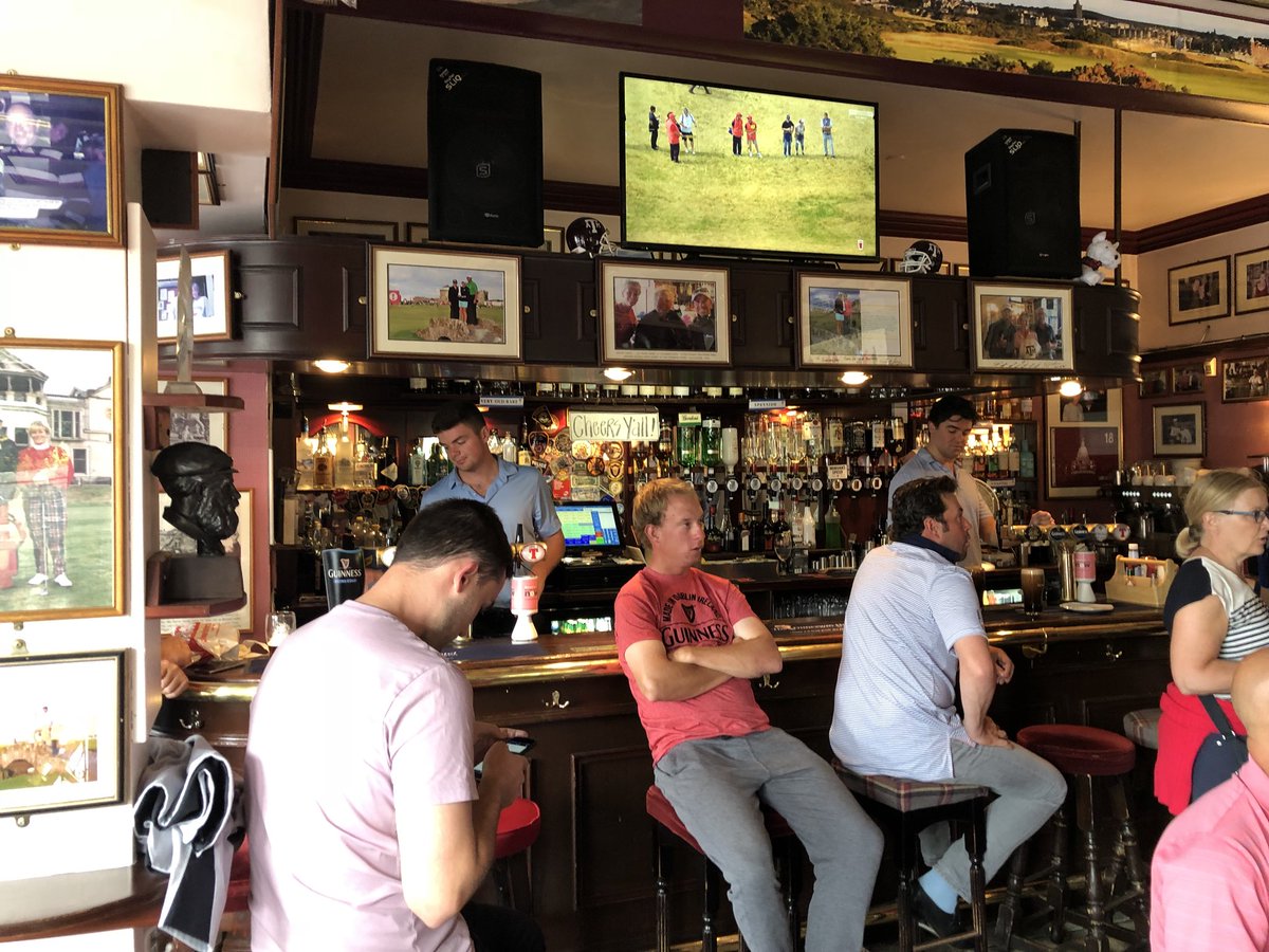 RyanLauder66's tweet photo. Watching #TheOpen in the Dunvegan at St Andrews. Does it get any better! #MadeforScotland #ScotlandisNow https://t.co/f3K1aeK6jc