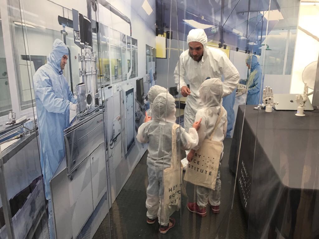 RoyceInstitute's tweet photo. Future Material Scientists ready to go in our cleanroom. Join us in Missin Control @bluedotfestival
#GenerationRoyce https://t.co/GwLwZr3YYD