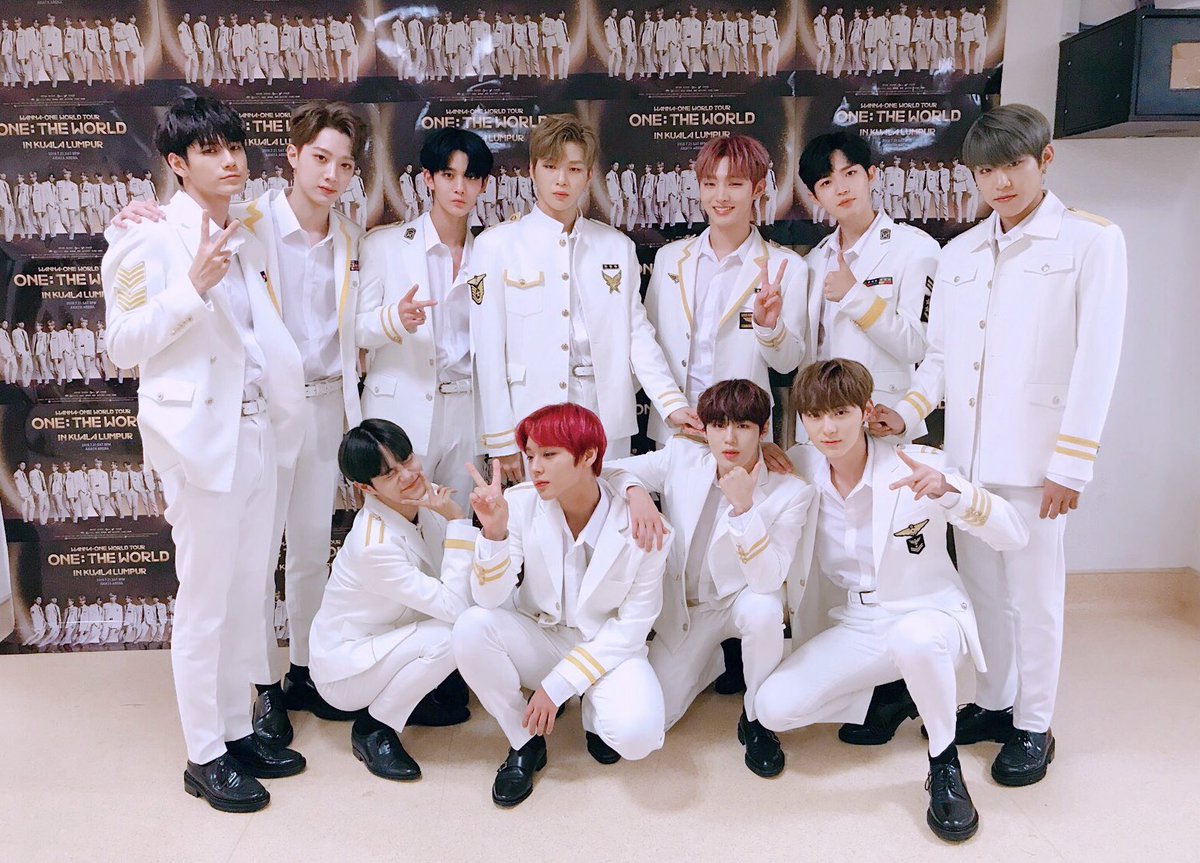WannaOne_twt's tweet photo. [#워너원데이] 말레이시아 워너블! 저희보다 더 신나게 놀아주시고 즐겨주셔서 감사했고, 덕분에 너무 즐겁고 행복했습니다💖 우리 처음 만났던 날 잊지 말고, 다음에 또 봐요. 안녕ヽ(´▽｀)/ https://t.co/mDkWBT0X4U
