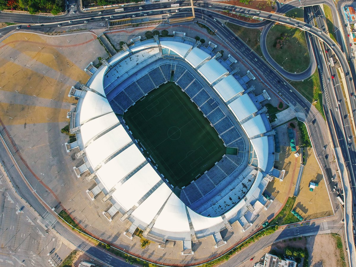 Стадион сверху. Арена дас Дунас. Стадион Бухара Арена. Стадион Катар lkbysq. Футбольный стадион Бразилия 2022.