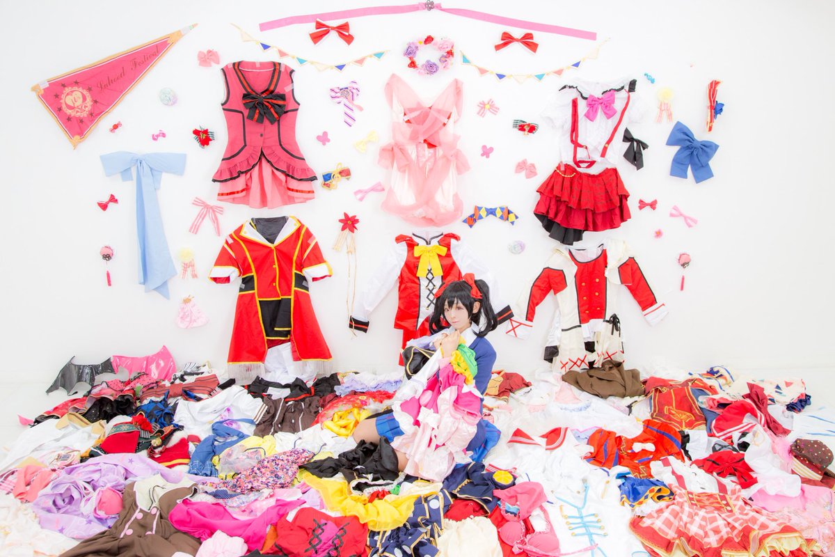 se_jo0104's tweet image. 矢澤にこちゃんお誕生日おめでとう!🎉にこがいなければ今の私は居ませんでした。貴女が通ったどんな道も私にとっては宝物です。真っすぐでキラキラしてて芯の通ったにこは今までもこれからも私の一番の憧れで一番大切な女の子です✨宇宙で一番輝く貴女が宇宙で一番大好きです!にっこにっこにー!💓💓