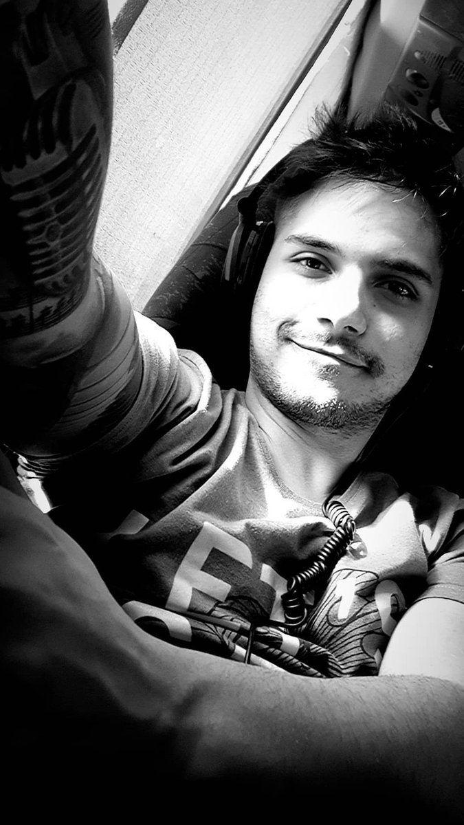 panarodriguezok's tweet photo. 🎧🎶🎵 https://t.co/hPjIXDdeFe