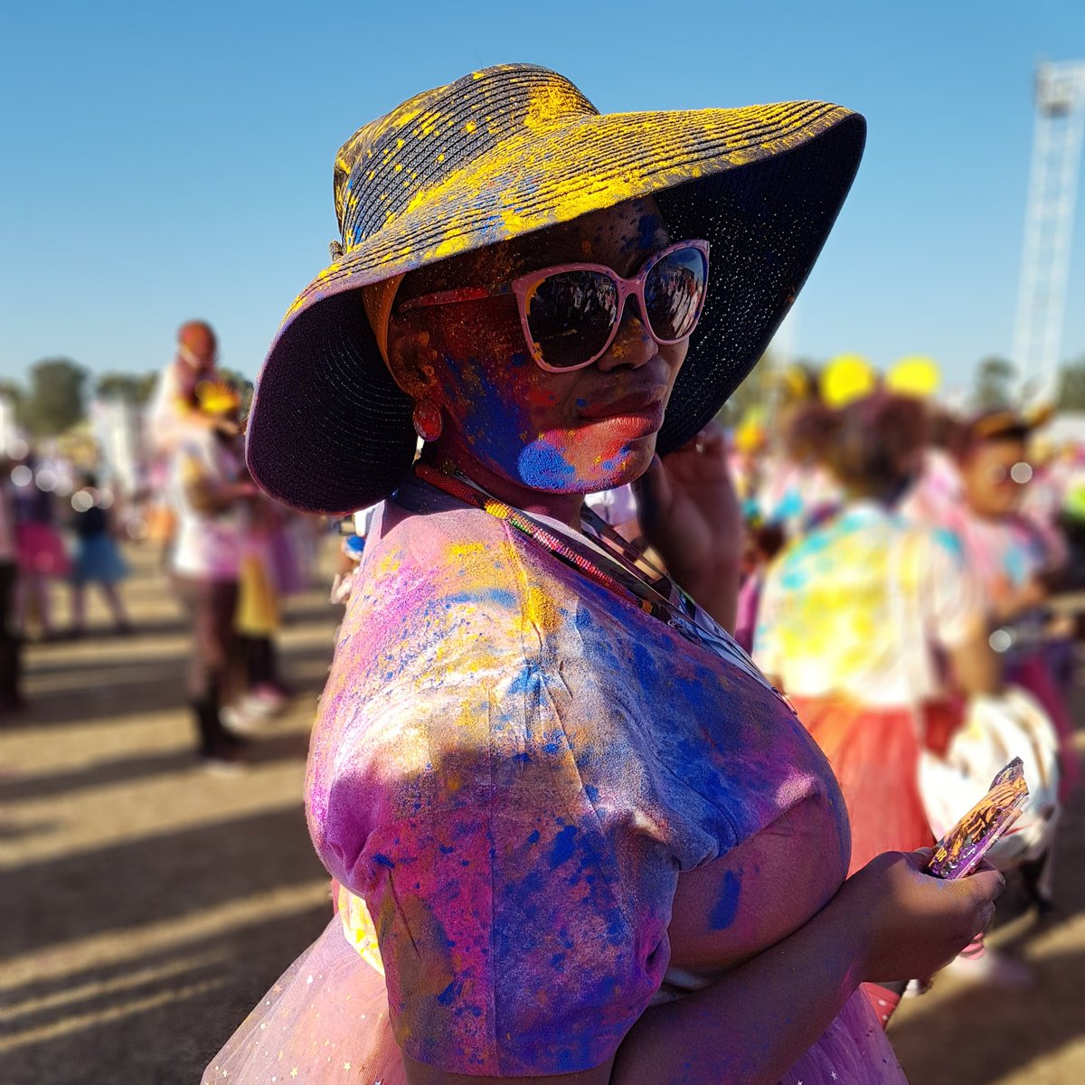 Fudge1018's tweet image. #TheColorRunSA was so much fun!!